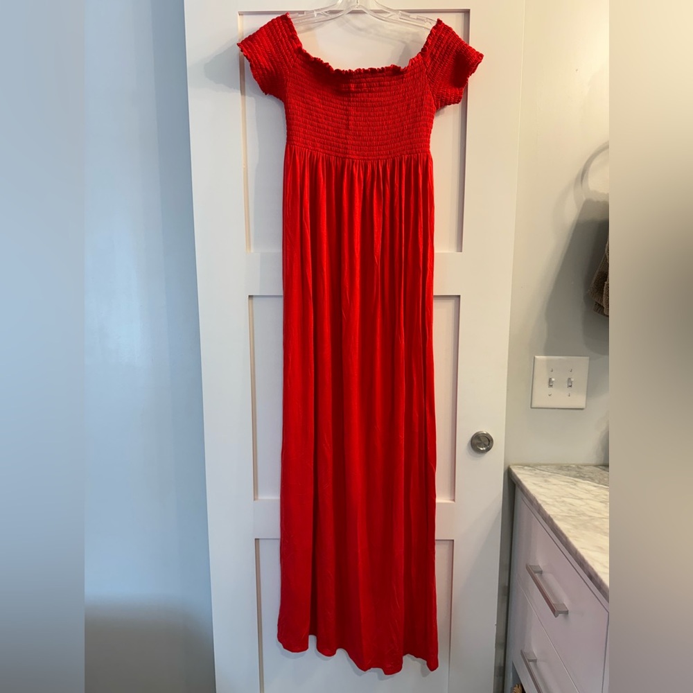Isabel Maternity off the shoulder dress